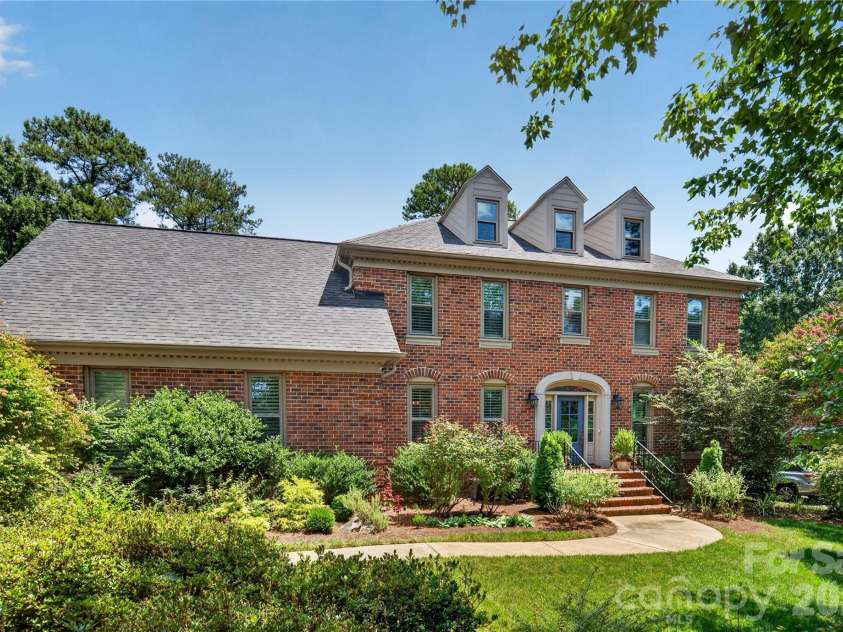 6709 Alexandria Lane, Charlotte, NC 28270.  MLS# CAR4422480, YatesRealty ID 50228. 
