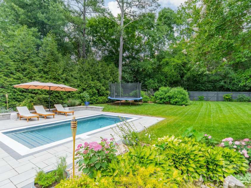 6709 Alexandria Lane, Charlotte, NC 28270.  MLS# CAR4422480, YatesRealty ID 50228. 