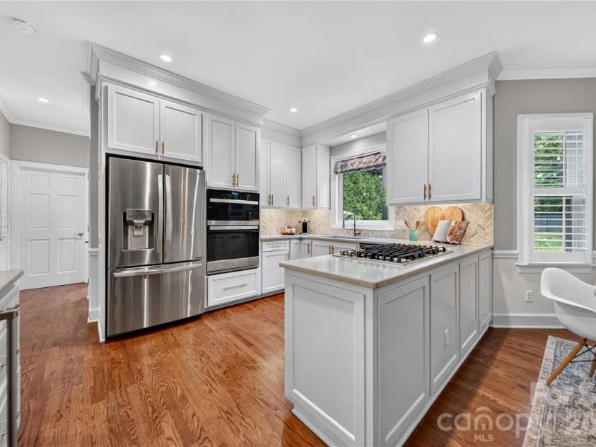 6709 Alexandria Lane, Charlotte, NC 28270.  MLS# CAR4422480, YatesRealty ID 50228. 