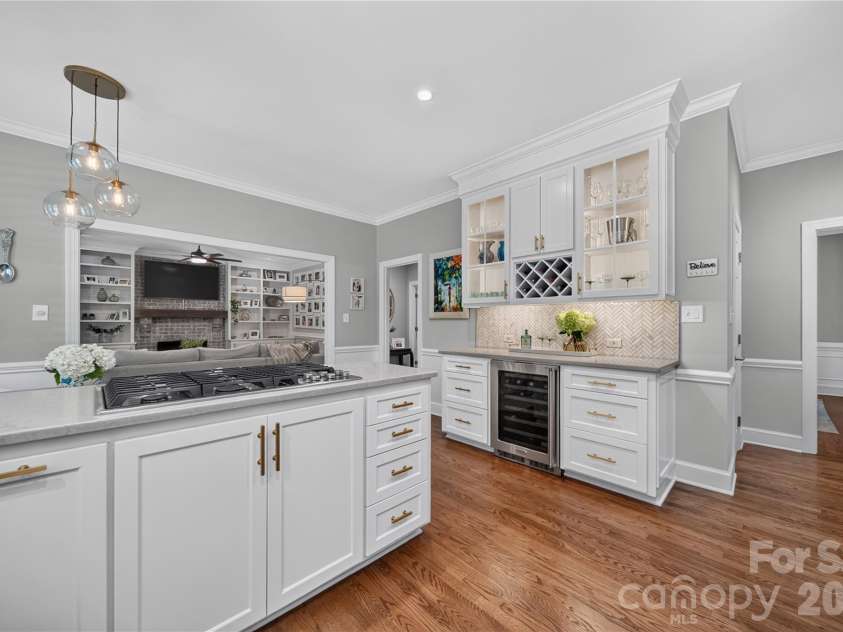 6709 Alexandria Lane, Charlotte, NC 28270.  MLS# CAR4422480, YatesRealty ID 50228. 