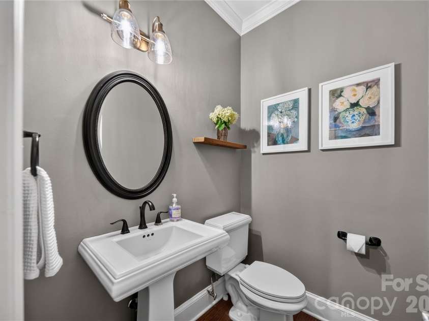 6709 Alexandria Lane, Charlotte, NC 28270.  MLS# CAR4422480, YatesRealty ID 50228. 