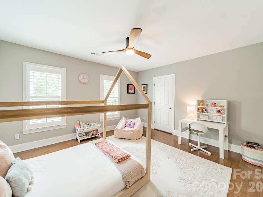 6709 Alexandria Lane, Charlotte, NC 28270.  MLS# CAR4422480, YatesRealty ID 50228. 