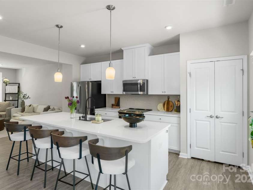 2619 Grantham Place Drive, Fort Mill, SC 29715.  MLS# CAR4241716, YatesRealty ID 5023. 