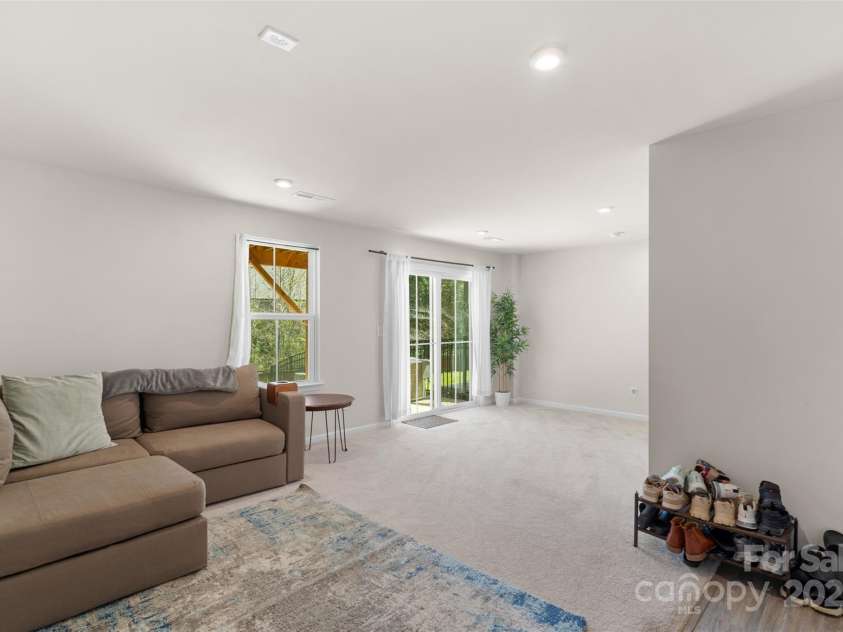 2619 Grantham Place Drive, Fort Mill, SC 29715.  MLS# CAR4241716, YatesRealty ID 5023. 
