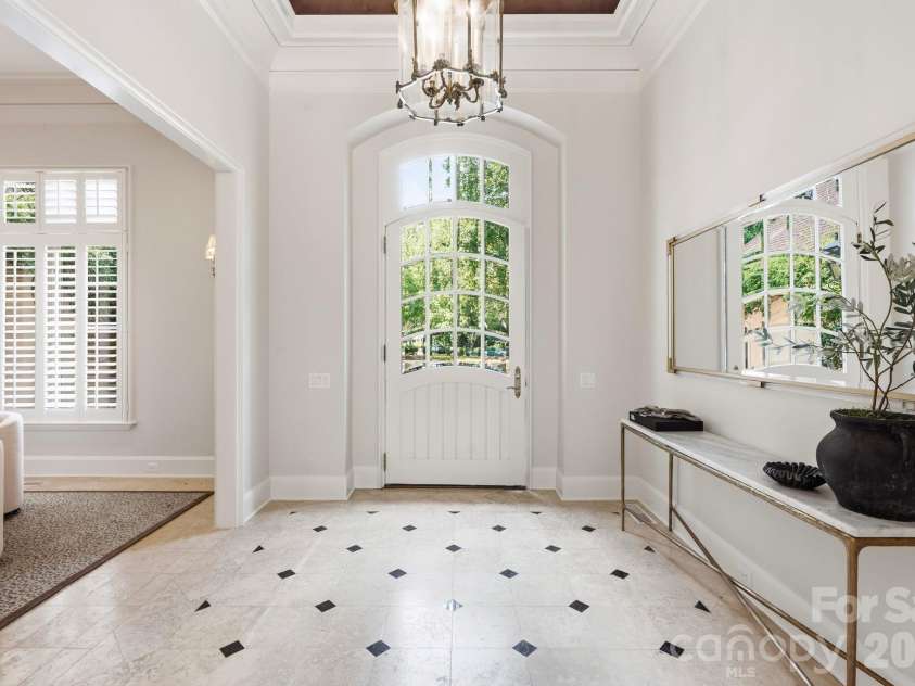 4935 Piper Glen Drive, Charlotte, NC 28277.  MLS# CAR4417879, YatesRealty ID 50231. Foyer