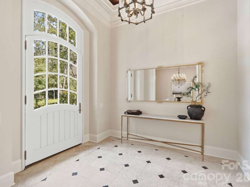 4935 Piper Glen Drive, Charlotte, NC 28277.  MLS# CAR4417879, YatesRealty ID 50231. Foyer
