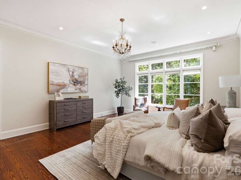 4935 Piper Glen Drive, Charlotte, NC 28277.  MLS# CAR4417879, YatesRealty ID 50231. Primary Bedroom