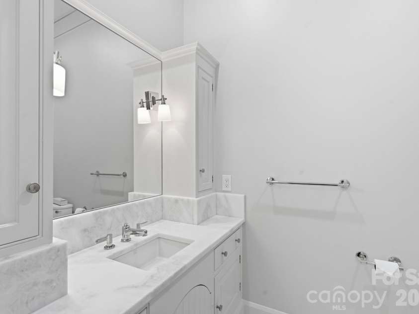4935 Piper Glen Drive, Charlotte, NC 28277.  MLS# CAR4417879, YatesRealty ID 50231. Secondary Bathroom