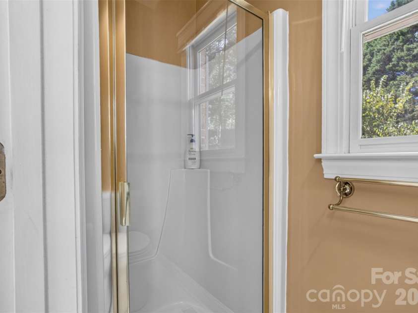2000 Shadwell Court, Gastonia, NC 28056.  MLS# CAR4422800, YatesRealty ID 50234. Owner Suite Shower