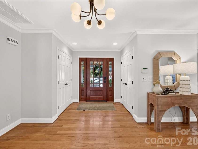 5400 Mcalpine Farm Road, Charlotte, NC 28226.  MLS# CAR4422846, YatesRealty ID 50235. 