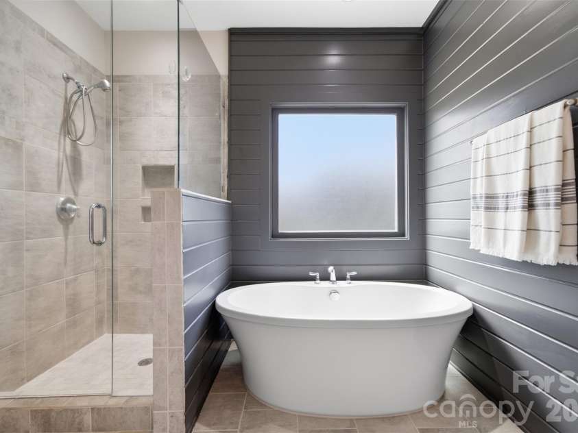 1525 Cranwell Drive, Mt Ulla, NC 28125.  MLS# CAR4422848, YatesRealty ID 50237. Primary Bathroom