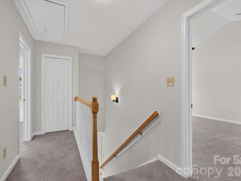 4509 Doves Nest Court, Matthews, NC 28105.  MLS# CAR4423003, YatesRealty ID 50238. 