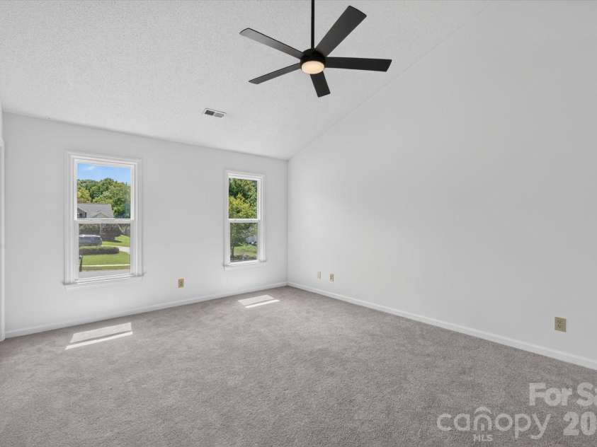 4509 Doves Nest Court, Matthews, NC 28105.  MLS# CAR4423003, YatesRealty ID 50238. 