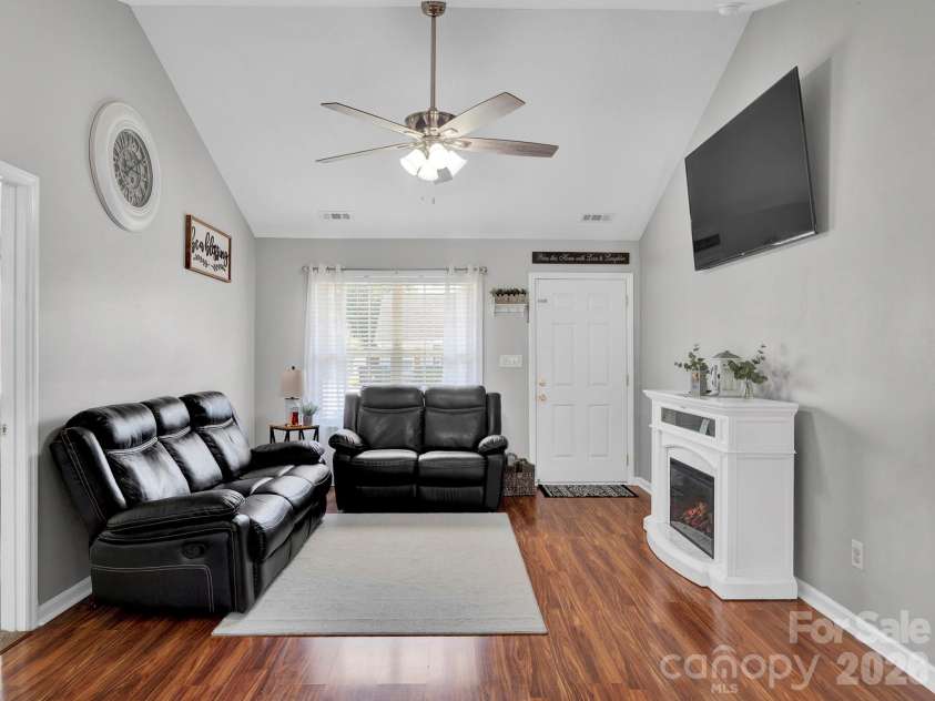 311 Dexter Place, Monroe, NC 28110.  MLS# CAR4422839, YatesRealty ID 50240. 