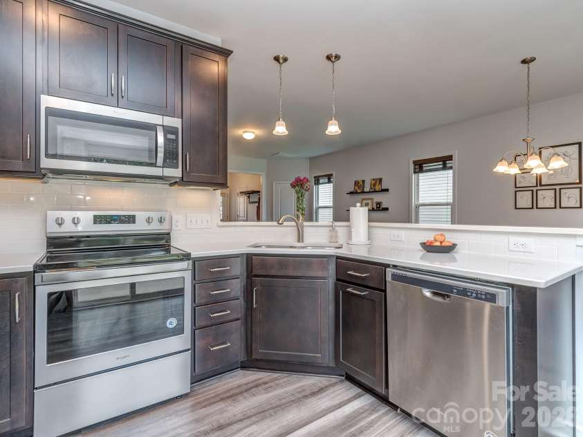 915 Wicawa Road, Fort Mill, SC 29708.  MLS# CAR4423152, YatesRealty ID 50241. 