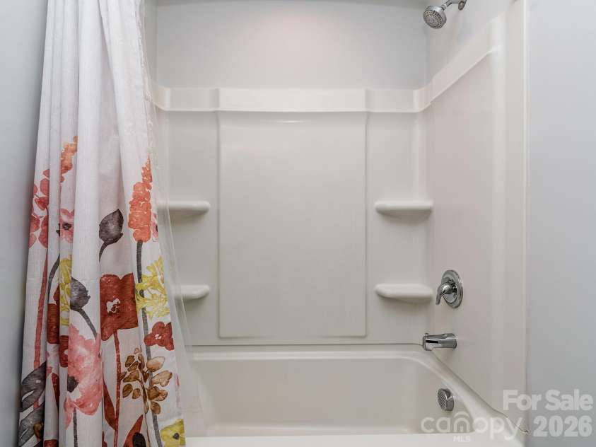 915 Wicawa Road, Fort Mill, SC 29708.  MLS# CAR4423152, YatesRealty ID 50241. 