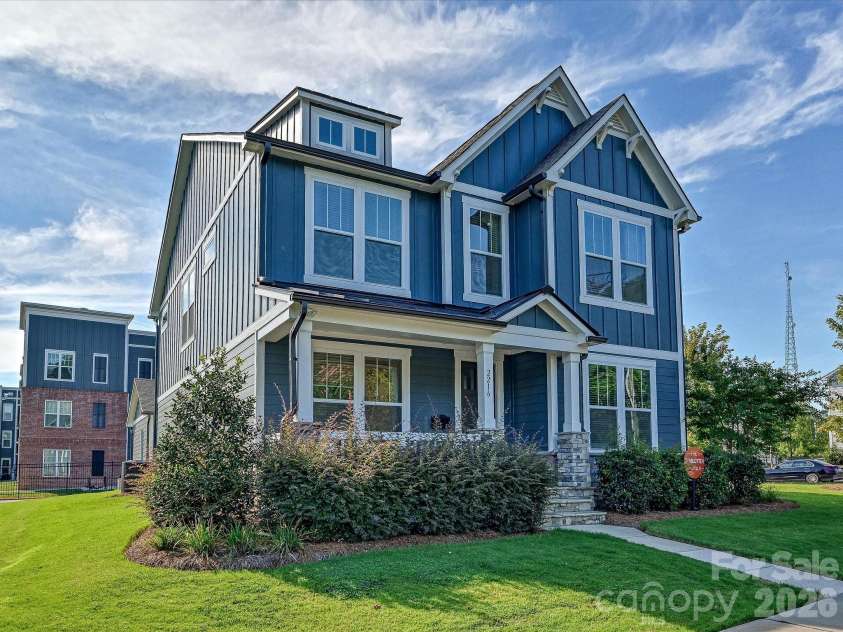 2216 Catalina Avenue, Charlotte, NC 28206.  MLS# CAR4423163, YatesRealty ID 50244. 