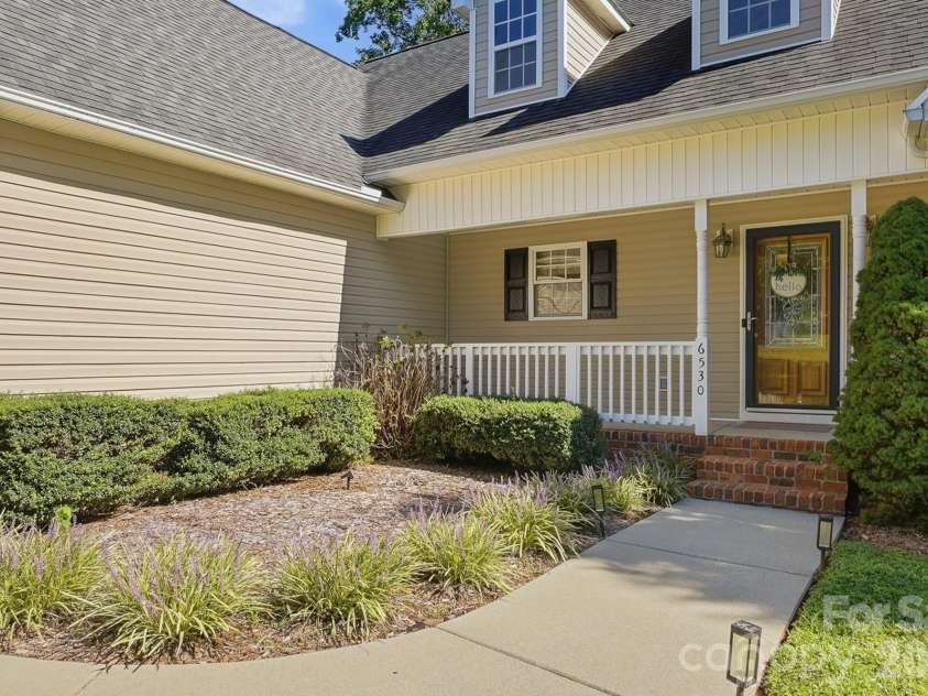 6530 Fly A Way Drive, Denver, NC 28037.  MLS# CAR4423192, YatesRealty ID 50245. 