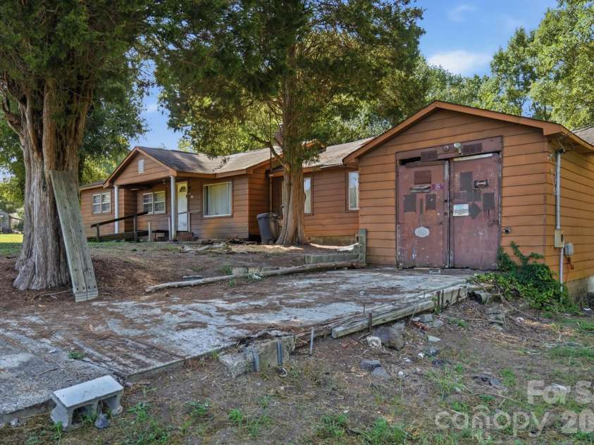 1021 Ramseur Road, Bessemer City, NC 28016.  MLS# CAR4417115, YatesRealty ID 50246. 