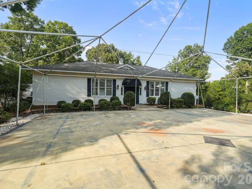 5550 Cauble Road, Mount Pleasant, NC 28124.  MLS# CAR4423459, YatesRealty ID 50247. 
