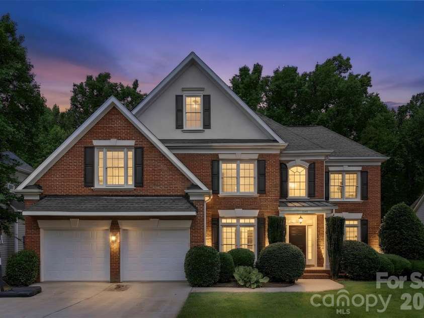 11145 Tradition View Drive, Charlotte, NC 28269.  MLS# CAR4422555, YatesRealty ID 50248. 