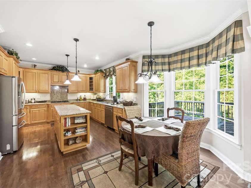 11145 Tradition View Drive, Charlotte, NC 28269.  MLS# CAR4422555, YatesRealty ID 50248. 