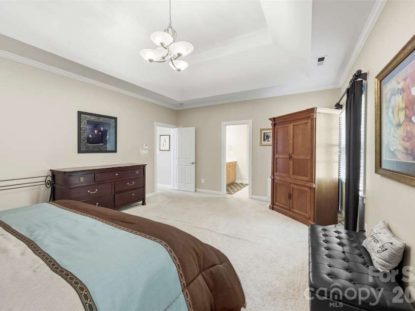 11145 Tradition View Drive, Charlotte, NC 28269.  MLS# CAR4422555, YatesRealty ID 50248. 