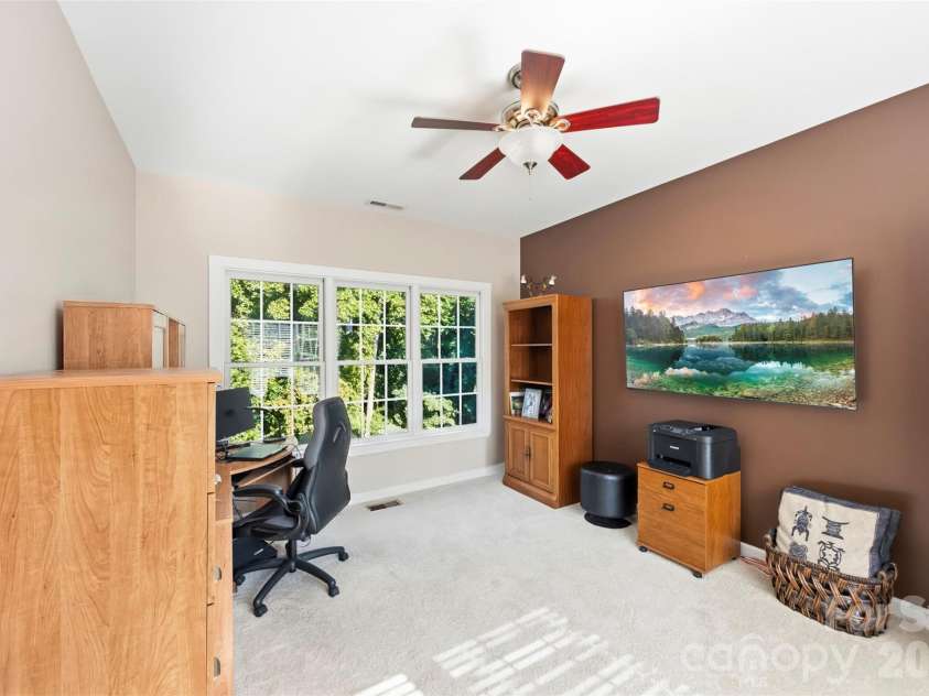 11145 Tradition View Drive, Charlotte, NC 28269.  MLS# CAR4422555, YatesRealty ID 50248. 