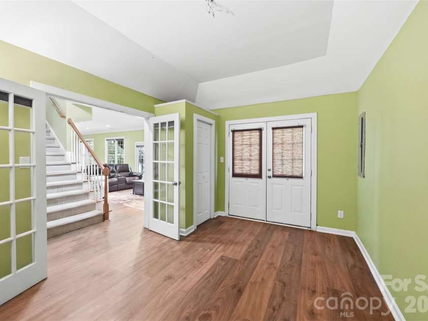11145 Tradition View Drive, Charlotte, NC 28269.  MLS# CAR4422555, YatesRealty ID 50248. 
