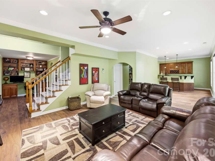 11145 Tradition View Drive, Charlotte, NC 28269.  MLS# CAR4422555, YatesRealty ID 50248. 