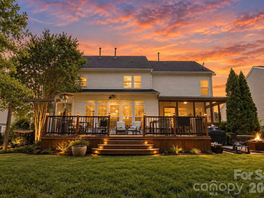 1224 Rachel Anne Drive, Belmont, NC 28012.  MLS# CAR4423272, YatesRealty ID 50252. 