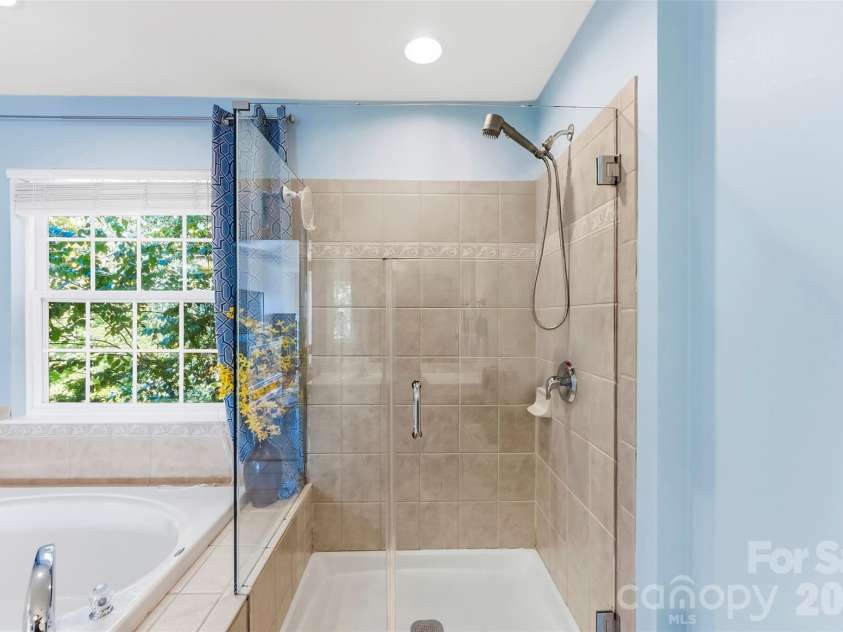 1224 Rachel Anne Drive, Belmont, NC 28012.  MLS# CAR4423272, YatesRealty ID 50252. 