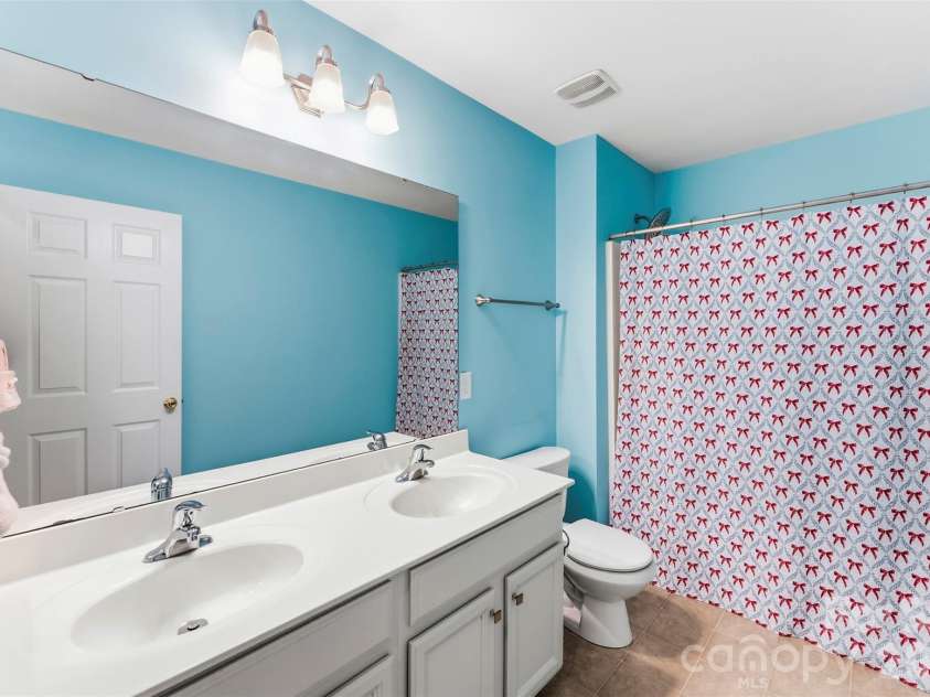 1224 Rachel Anne Drive, Belmont, NC 28012.  MLS# CAR4423272, YatesRealty ID 50252. 