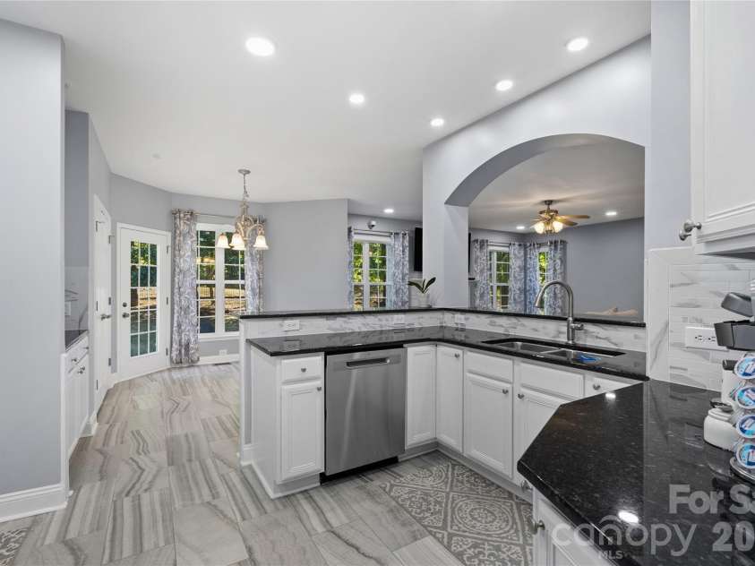 2612 Albatross Lane, Marvin, NC 28104.  MLS# CAR4420292, YatesRealty ID 50253. 