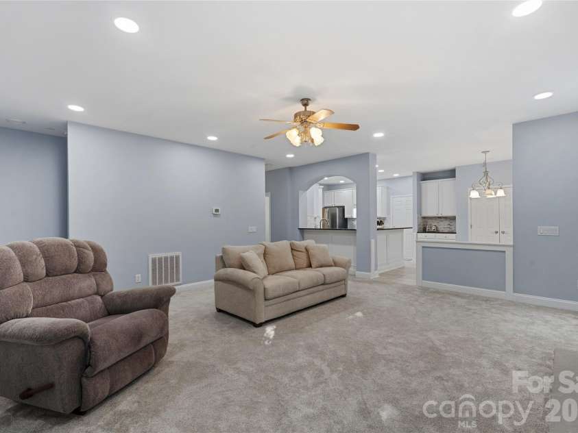 2612 Albatross Lane, Marvin, NC 28104.  MLS# CAR4420292, YatesRealty ID 50253. 