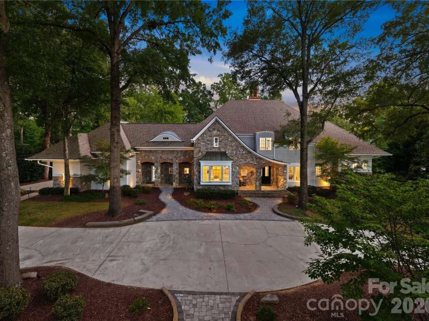 6239 Sharon Hills Road, Charlotte, NC 28210.  MLS# CAR4423022, YatesRealty ID 50254. 