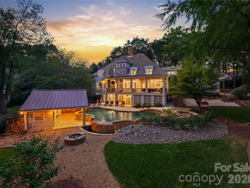 6239 Sharon Hills Road, Charlotte, NC 28210.  MLS# CAR4423022, YatesRealty ID 50254. 