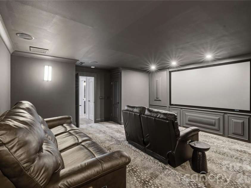 6239 Sharon Hills Road, Charlotte, NC 28210.  MLS# CAR4423022, YatesRealty ID 50254. Multi-level Theatre