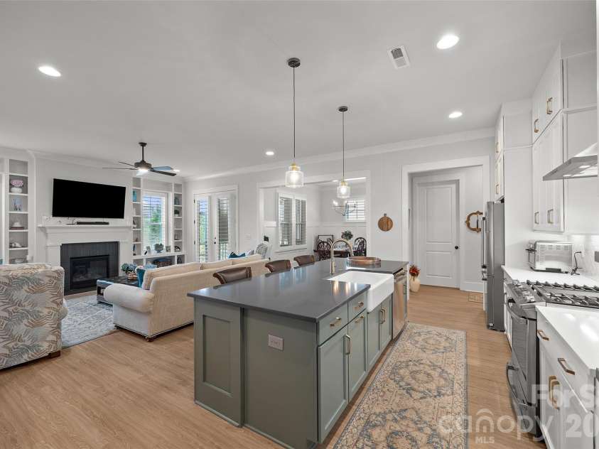 2034 Garden Terrace Circle, Marvin, NC 28173.  MLS# CAR4309564, YatesRealty ID 5026. 