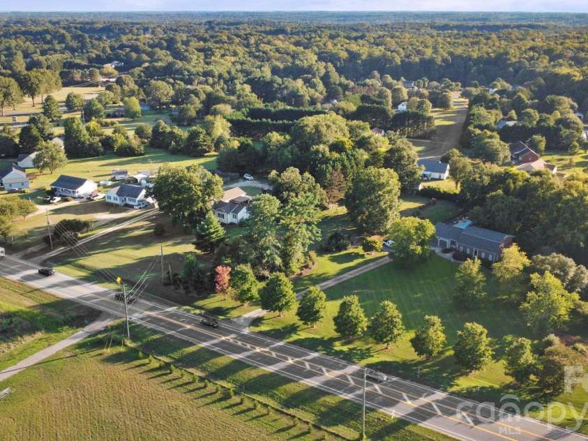 5267 York Highway, York, SC 29745.  MLS# CAR4420917, YatesRealty ID 50261. 