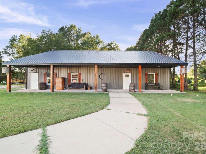 5267 York Highway, York, SC 29745.  MLS# CAR4420917, YatesRealty ID 50261. 