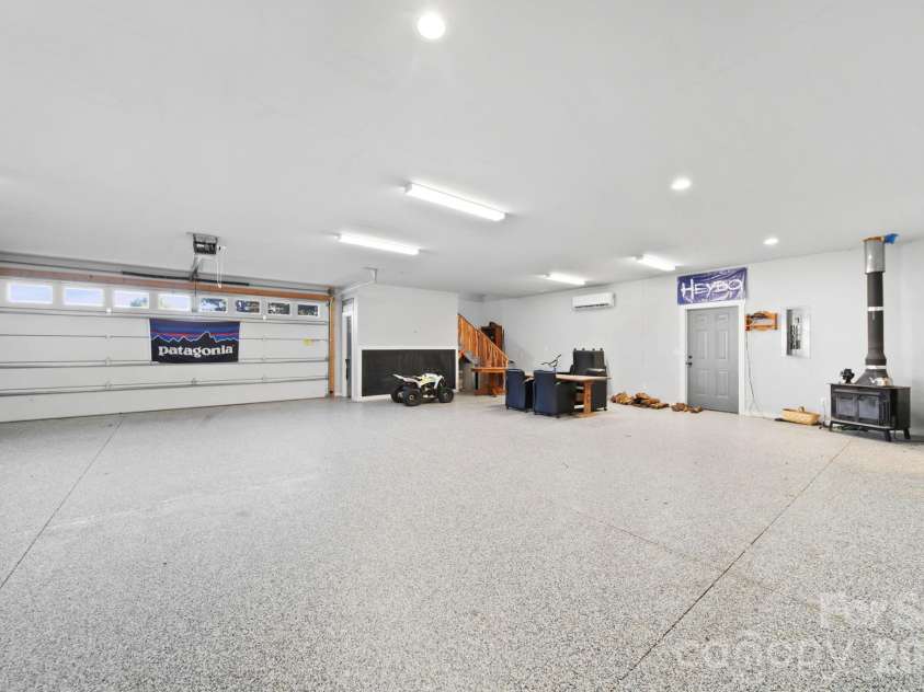 5267 York Highway, York, SC 29745.  MLS# CAR4420917, YatesRealty ID 50261. 