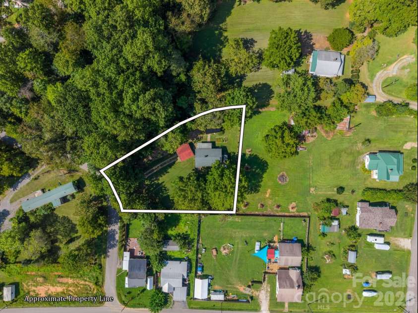 251 Baptist Side Road, Old Fort, NC 28762.  MLS# CAR4421916, YatesRealty ID 50263. 