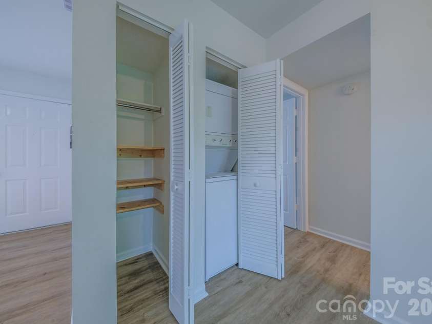 11022 Running Ridge Road, Charlotte, NC 28226.  MLS# CAR4422317, YatesRealty ID 50264. Laundry and storage