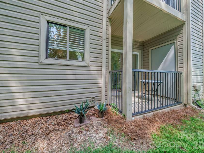 11022 Running Ridge Road, Charlotte, NC 28226.  MLS# CAR4422317, YatesRealty ID 50264. Patio