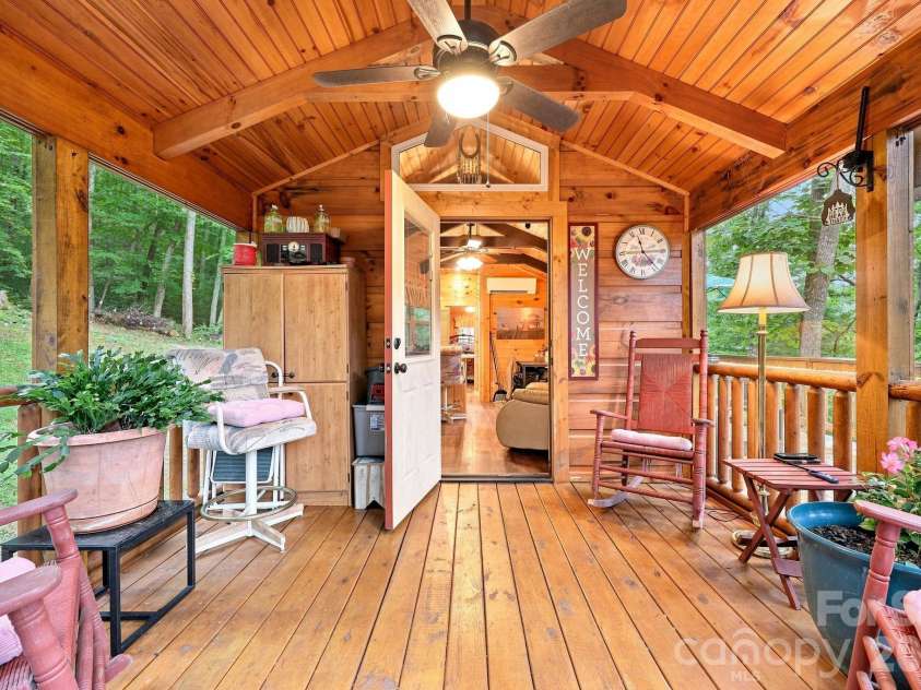 9 Candyland Court, Candler, NC 28715.  MLS# CAR4422673, YatesRealty ID 50265. 