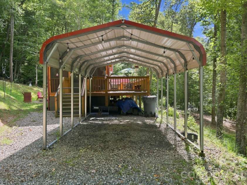 9 Candyland Court, Candler, NC 28715.  MLS# CAR4422673, YatesRealty ID 50265. 