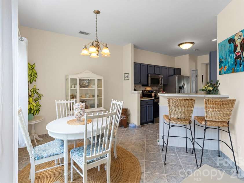 4001 Waterside Lane, Cramerton, NC 28032.  MLS# CAR4423313, YatesRealty ID 50266. 