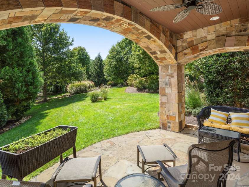 4 Windelsham Way, Arden, NC 28704.  MLS# CAR4184968, YatesRealty ID 5027. 