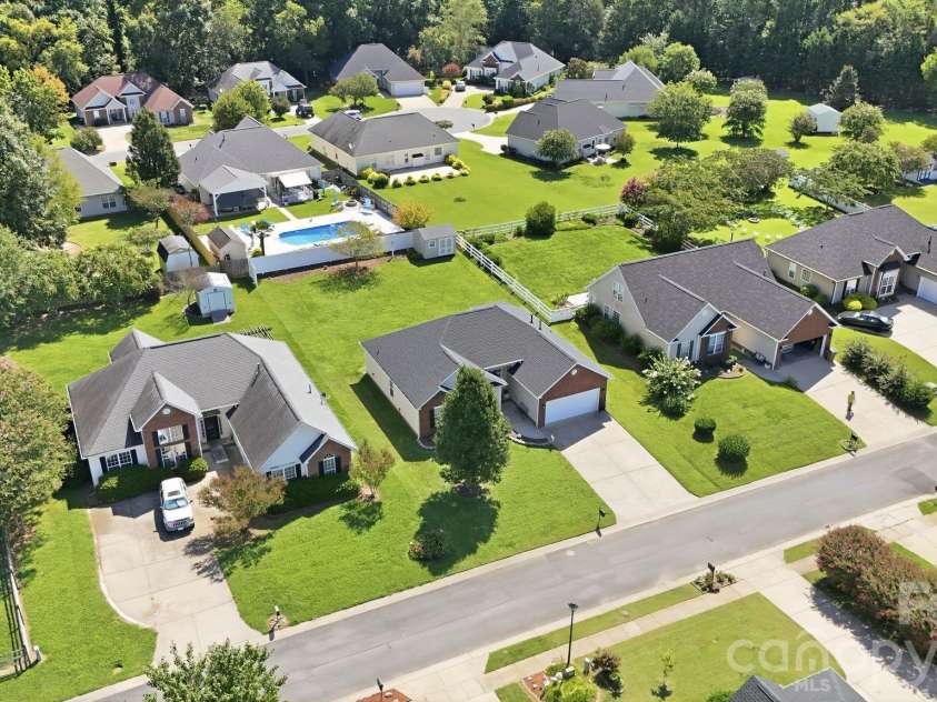1005 Coral Bell Court, Monroe, NC 28110.  MLS# CAR4417061, YatesRealty ID 50271. 